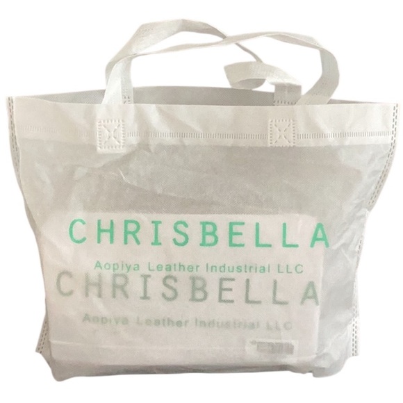 Chrisbella Quilted NWT Leather Cream Bone Shoulder Bag Crossbody Antique Gold - Picture 9 of 9